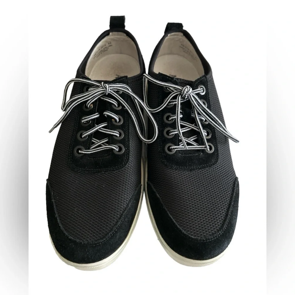 Alegria Men's Stretcher Black Mesh and Suede Lace Up Comfort Sneakers - 43/9.5
